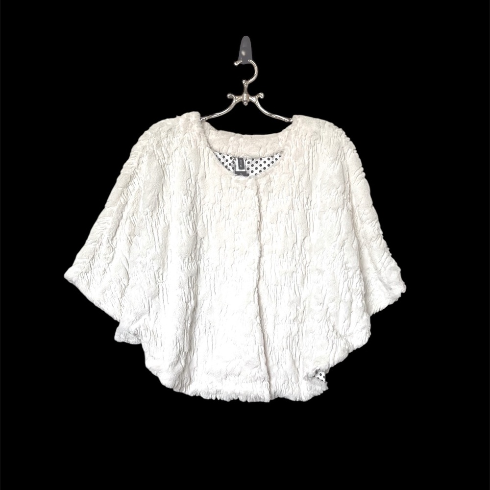 Apt 9 White Faux Fur Ivory Cape Topper Size L-Xl